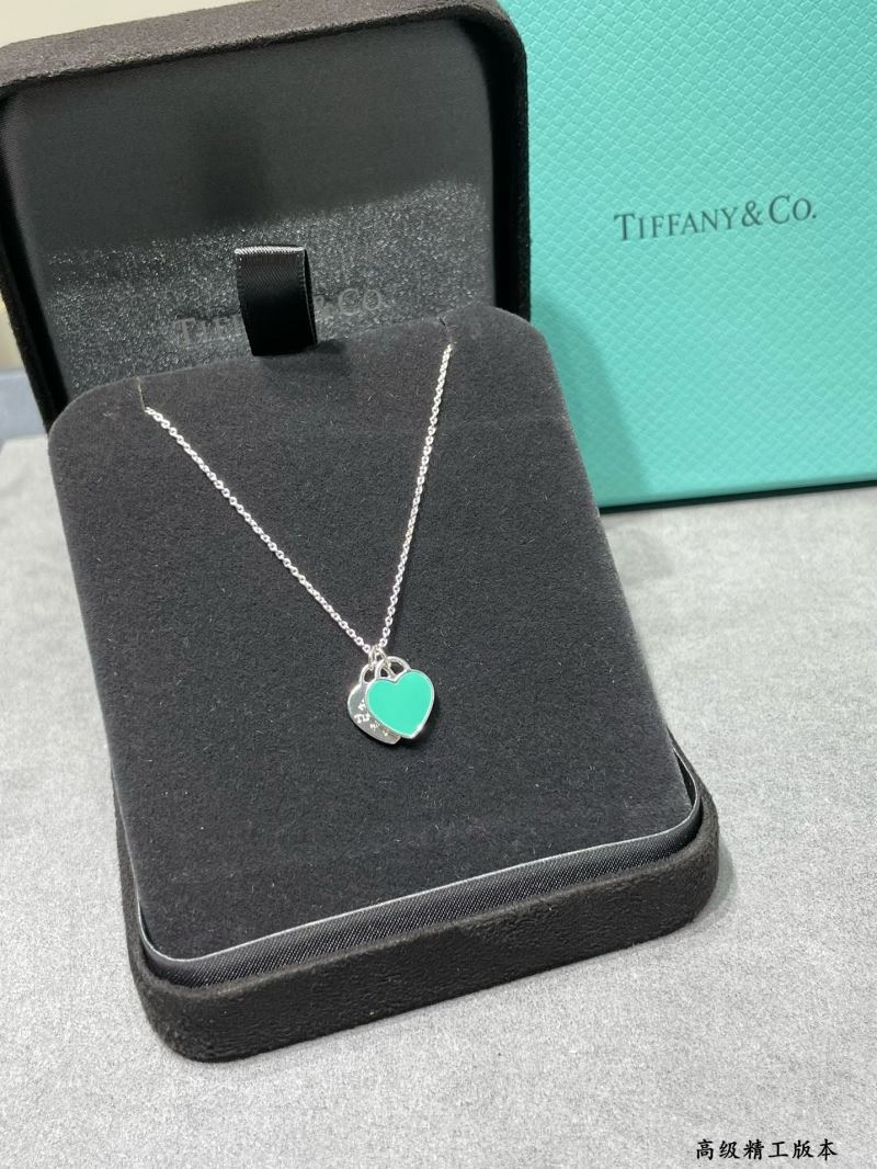 T*f*ny necklaces